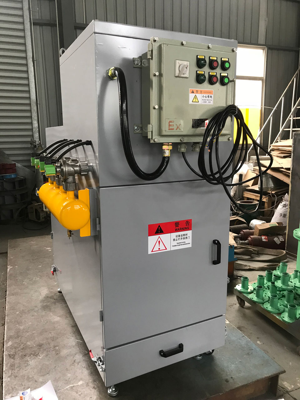 ���型�U�d��式除���器�Q�防爆）